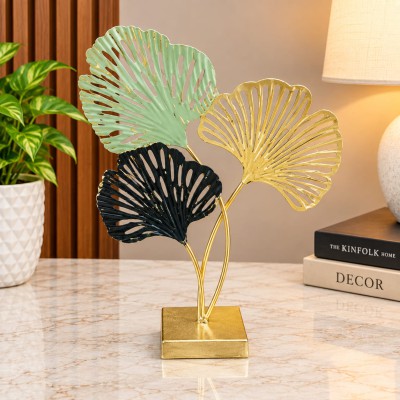 Elegant metal leaf décor